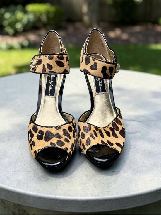 Beverly Feldman Shoes - Beverly Feldman Leopard Print Calf Hair Stiletto Heels 8M Ladybug Accent